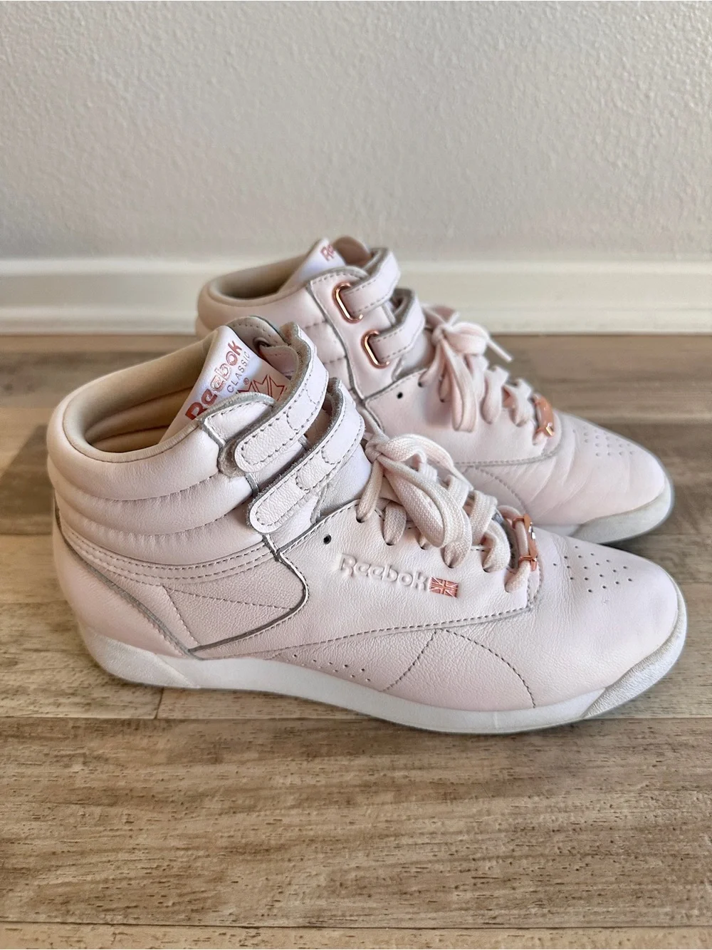 Reebok Freestyle Hi Muted Pale Pink High-Top Sneakers Women's 7